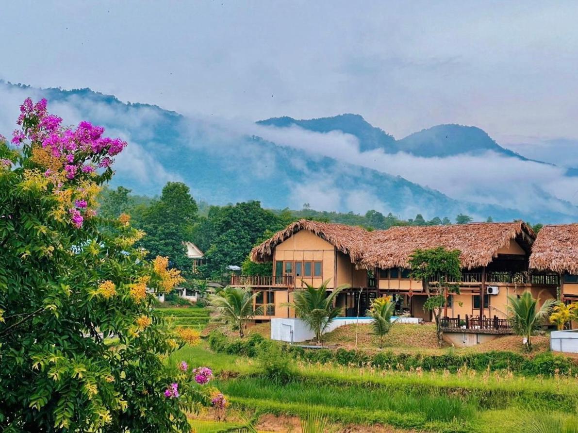 Mai Chau Onsen Retreat Hotel Buitenkant foto