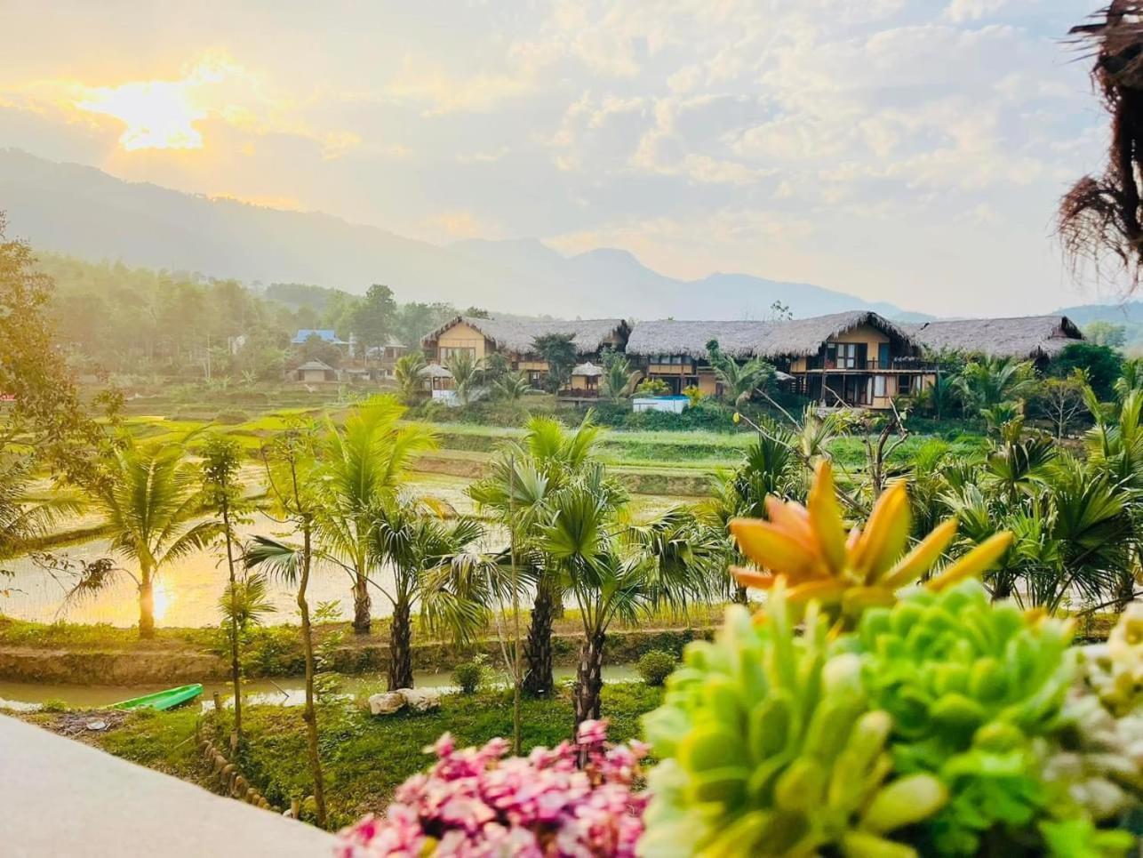 Mai Chau Onsen Retreat Hotel Buitenkant foto